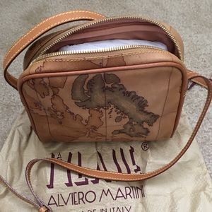 Alviero Martini Cross body